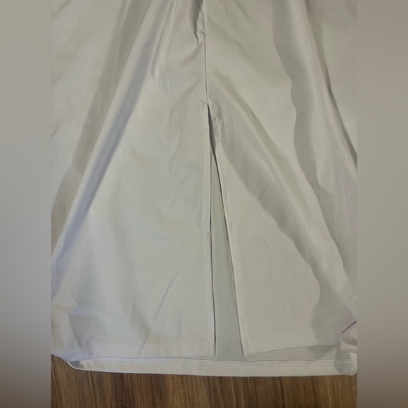 White off the shoulder dress - Picture 9 of 10